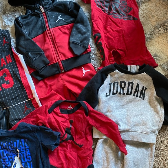 Boys tracksuit bundle - Picture 4 of 5